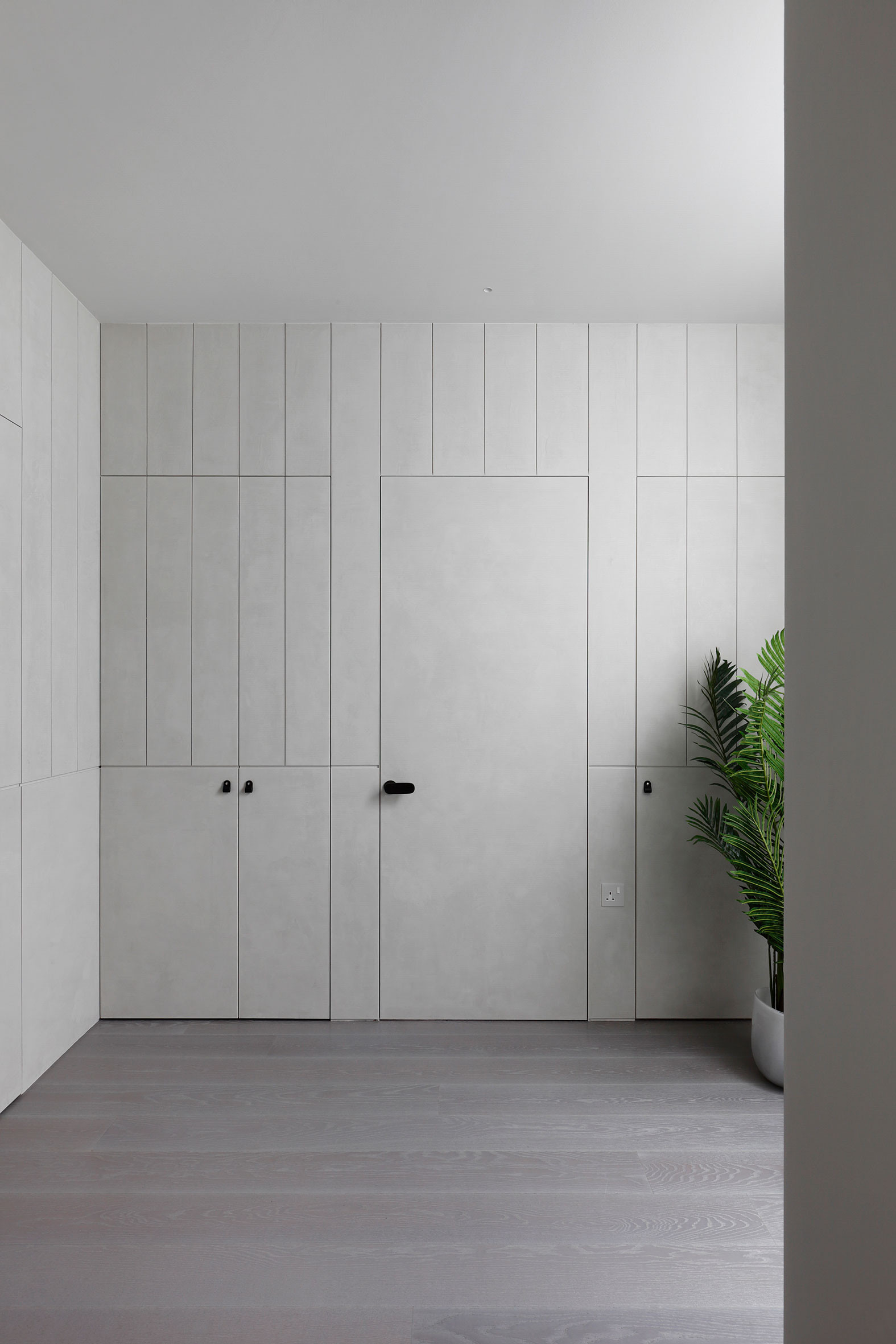 MWAI hallway polished plaster minimal doorway