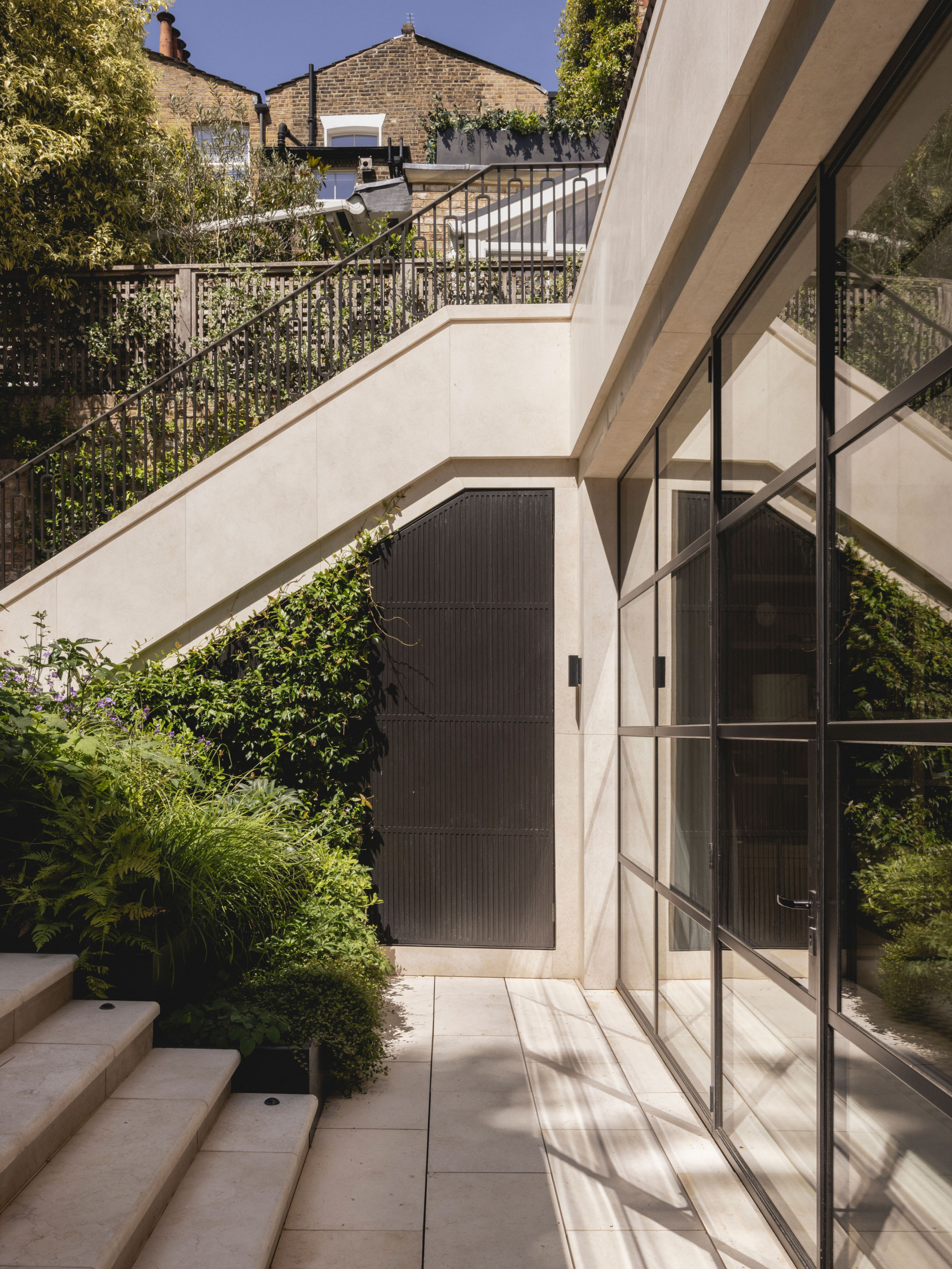 mwai chelsea home garden rear partial stair