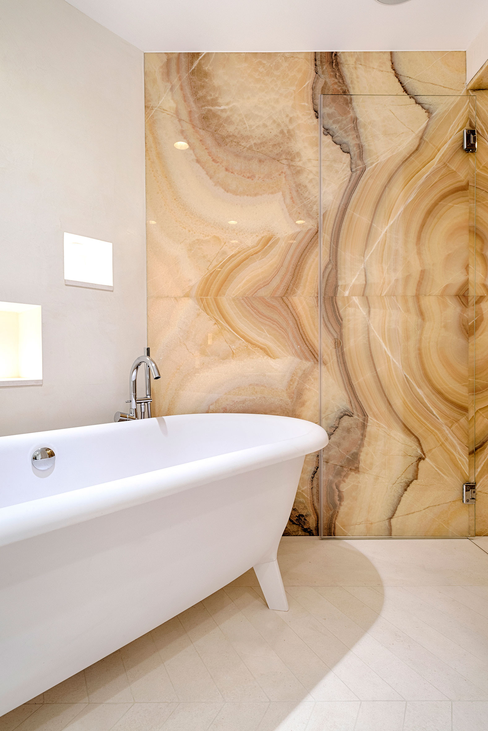 MWAI Derby Street onyx ottocento bathroom detail