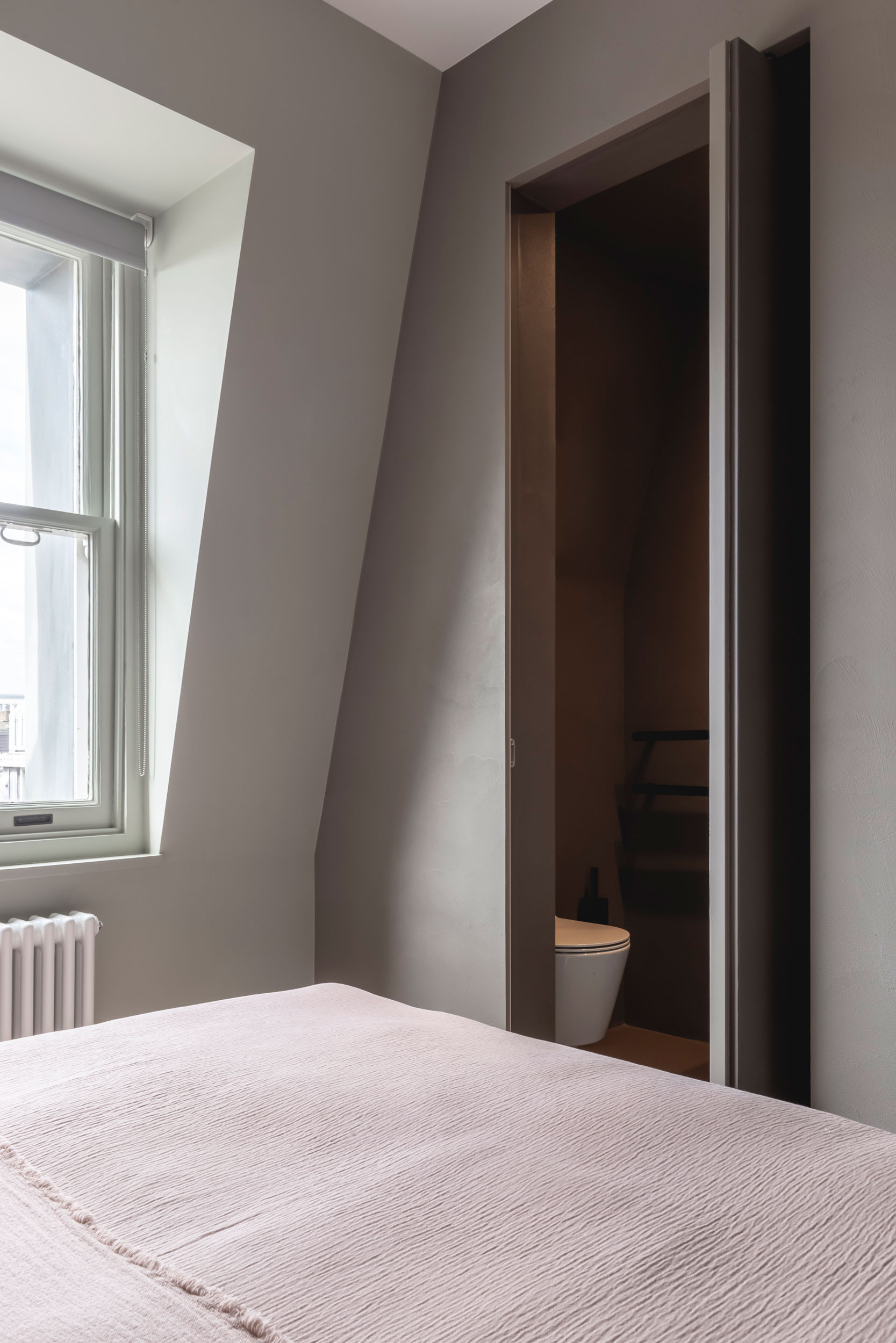 mwai ensuite bathroom micro Mayfair Apartment