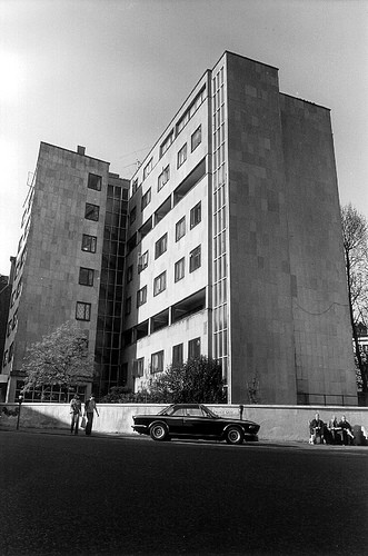 mwai palace gate wells coates modern masterpiece grade11*